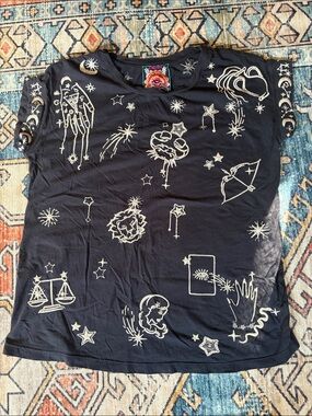 Johnny Was embroidery Tshirt